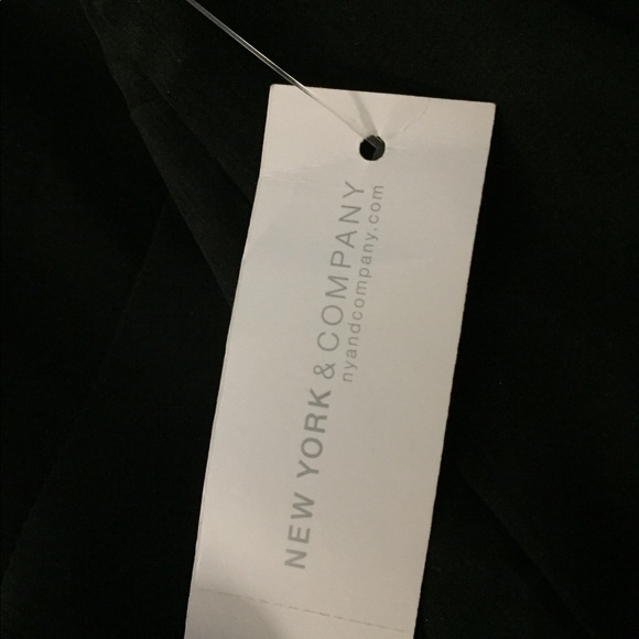 NY&C black summer top medium NWT - Picture 4 of 4